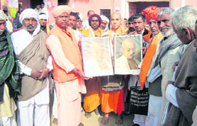 Yuichi Kamoshita, a Buddhist monk from Japan, during a peace march against the proposed nuclear plant at Gorakhpur in Fatehabad on Friday.