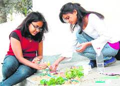 Students participate in various events organised during Srishti at the Indian Institute of Technology in Roorkee