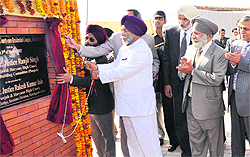 Justice Ranjit Singh, along with other judges, lays the foundation stone of the judicial complex at Khamano