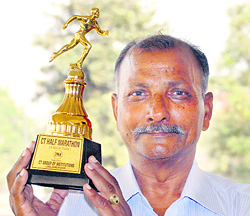 Tarsem Singh Dhanota, who came first in the senior citizen category of the fifth CT Half Marathon