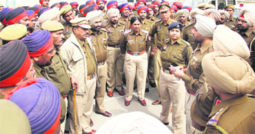 Punjab Police personnel being assigned duties in Jalandhar on Monday.