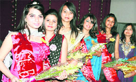Winners of a fashion contest at a farewell party of BD Arya Girls College in Jalandhar Cantonment. 