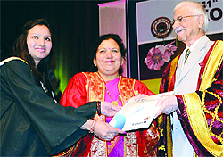 A student of BBK DAV College for Women being awarded a degree in Amritsar