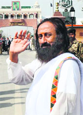 Sri Sri Ravi Sankar at Attari-Wagah joint post in Amritsar on Monday