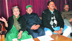 CLP leader Vidya Stokes addresses a press conference at the Vidhan Sabha in Shimla 