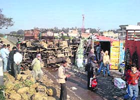 The canter and the tempo, which rammed into each other on the National Highway Number 1 on Tuesday