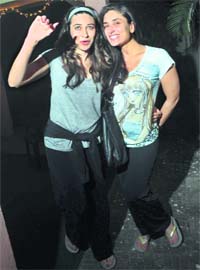 Happy hours: Karisma and Kareena Kapoor
