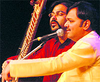 Sanjeev Abhyankar and Purbayan Chatterjee perform at Tagore Theatre, Chandigarh, on Thursday