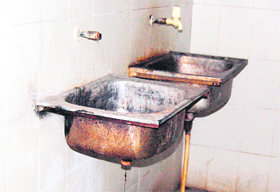 Washbasin without tap and pipe in Guru Nanak Dev Hospital in Amritsar.