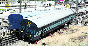 The Venkatadari Express and the Nanded express derailed at the Kachiguda railway station in Hyderabad