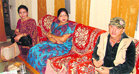 Shyam Sakha Shyam (right), director of the Haryana Sahitya Akademi, talks to mediapersons in Fatehabad.