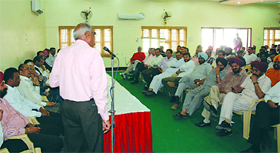 A meeting of jewellers from the region in progress at Veer Bhawan in Bathinda on Tuesday.