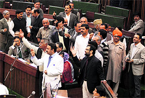 Opposition members protest in the Lower House on Tuesday
