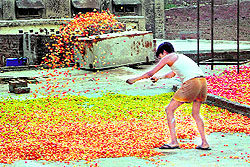 This is how eatables meant for children are prepared in some parts of Amritsar