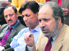 Former Deputy Chief Minister Muzaffar Hussain Beig addresses a press conference in Jammu on Wednesday.