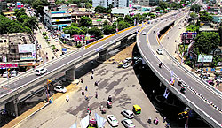 More commuters use the road beneath the BMC flyover than it in Jalandhar