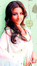 Hosting issues: Soha Ali Khan