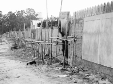 A view of the underconstructed wall of Mansa Devi shrine in Panchkula. 