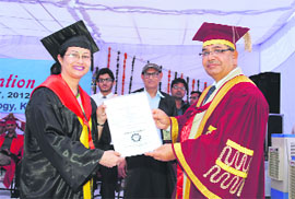 NIT Director Anand Mohan (right) confers a degree on a girl student at the ninth convocation of the National Institute of Technology (NIT), Kurukshetra, on Tuesday 