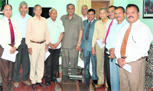 A delegation of ex-servicemen meet Chief Minister Vijay Bahuguna in Dehradun on Wednesday.