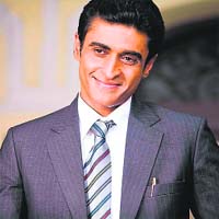 Mohnish Behl