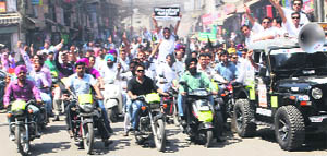 Jewellers take out a rally in support of their demands in Ludhiana on Wednesday. 
