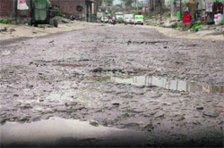 The Jammu-Rajouri highway is in a poor condition.