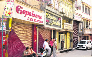 Shops remain closed in Jain Bazaar of Jammu as part of the nation wide jewellers strike. 