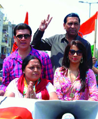 PWD Minister Raj Kumar Chauhan, Bollywood actors Madhu Godse and Aditya Pancholi campaigning for Congress candidate Santosh Aggarwal at ward No. 45, Rohini west Delhi on Thursday