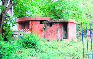 The deplorable condition of public toilets at Company Bagh in Amritsar. 
