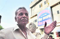 Avtar Singh, an agitated relative of Kirandeep Kaur, stands outside the Jeewan Hospital at Haibowal in Ludhiana