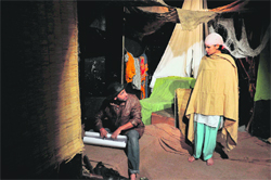 A scene from Kunwari Choti. 