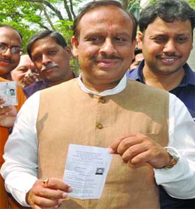 Vijender Gupta after casting his vote on Sunday