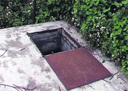 A filtration tank near Dhobi Ghat, the lid of which is missing. 