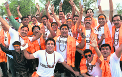 Cricket fans who came from Hardwar to witness the match and support Kings XI. 