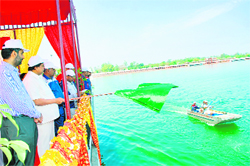 RP Gupta (second from left), Commissioner, Ambala division, inaugurates a state-level flood relief training camp organised by the Revenue and Disaster Management Department, Haryana. 