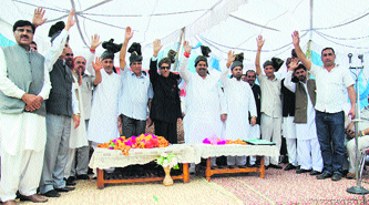 Jammu and Kashmir Pradesh Congress Committee chief Saifuddin Soz at a public rally in Rajouri on Saturday.
