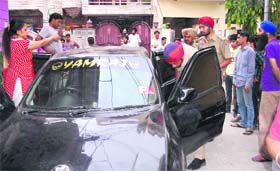 The police investigates the firing incident in Jalandhar on Sunday
