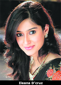  Ileana Dcruz