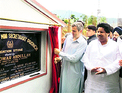 Chief Minister Omar Abdullah lays the foundation stone of the mini secretariat at Poonch on Thursday