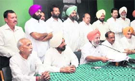 Rebel Congress candidates who contested the recent Assembly elections, in Chandigarh on Thursday