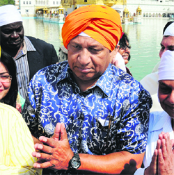 Prime Minister of Fiji Josaia Vorege Bainimarama pays obeisance at the Golden Temple in Amritsar on Saturday.