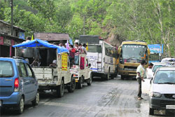 Vehicles caught up in a traffic jam on the Jammu-Srinagar national highway.