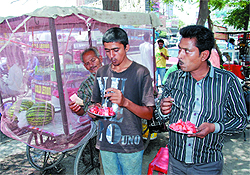 With mercury in an upbeat mood, residents in Bathinda are trying to find out ways to beat the heat. Many may go for natural things while many would rely on technology