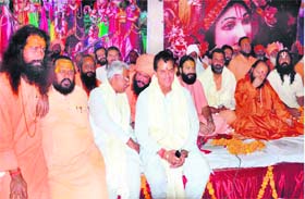 Saints, politicians and labour leaders during a national convention of the Bharat Mazdoor Sangh in Haridwar on Saturday
