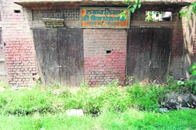 A health centre lies deserted in Maqboolpura area of Amritsar