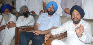 SAD leader Balwant Singh Ramoowalia interacts with mediapersons in Bathinda on Sunday.