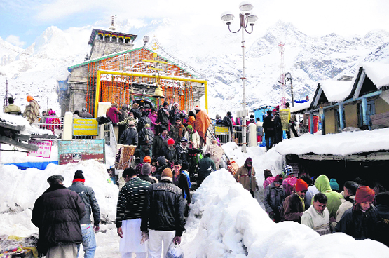 Pilgrims at the Kedarnath shrine.