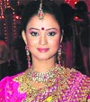 bright & beautiful: Adaa Khan