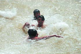In an attempt to beat the scorching heat, this group of youngsters makes a splash in the Sirhind Canal in Bathinda on Wednesday